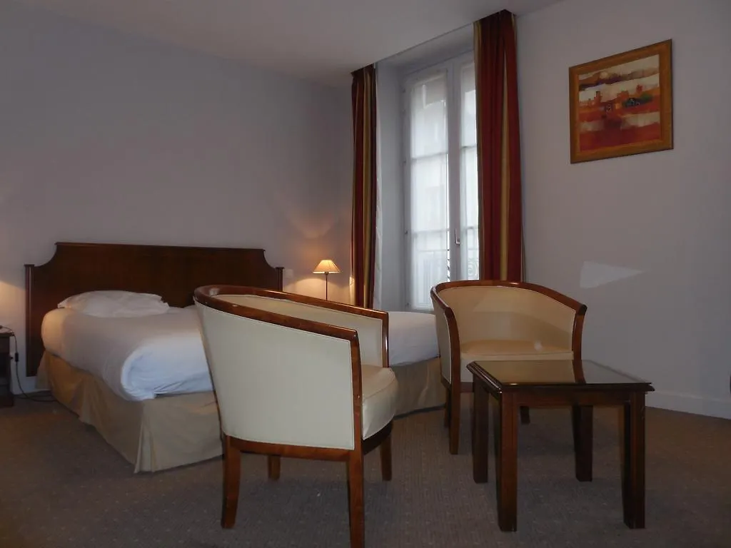 Hotel Cardinal Rive Gauche 3*