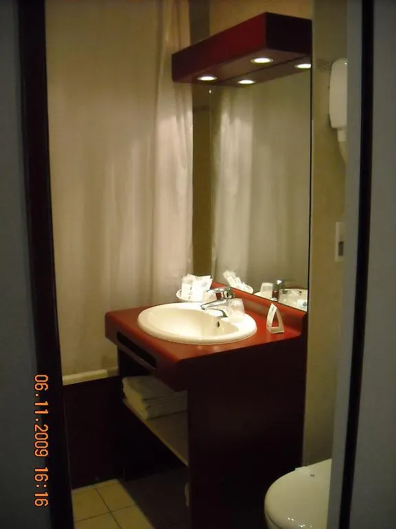 Cardinal Rive Gauche Hotel 3*